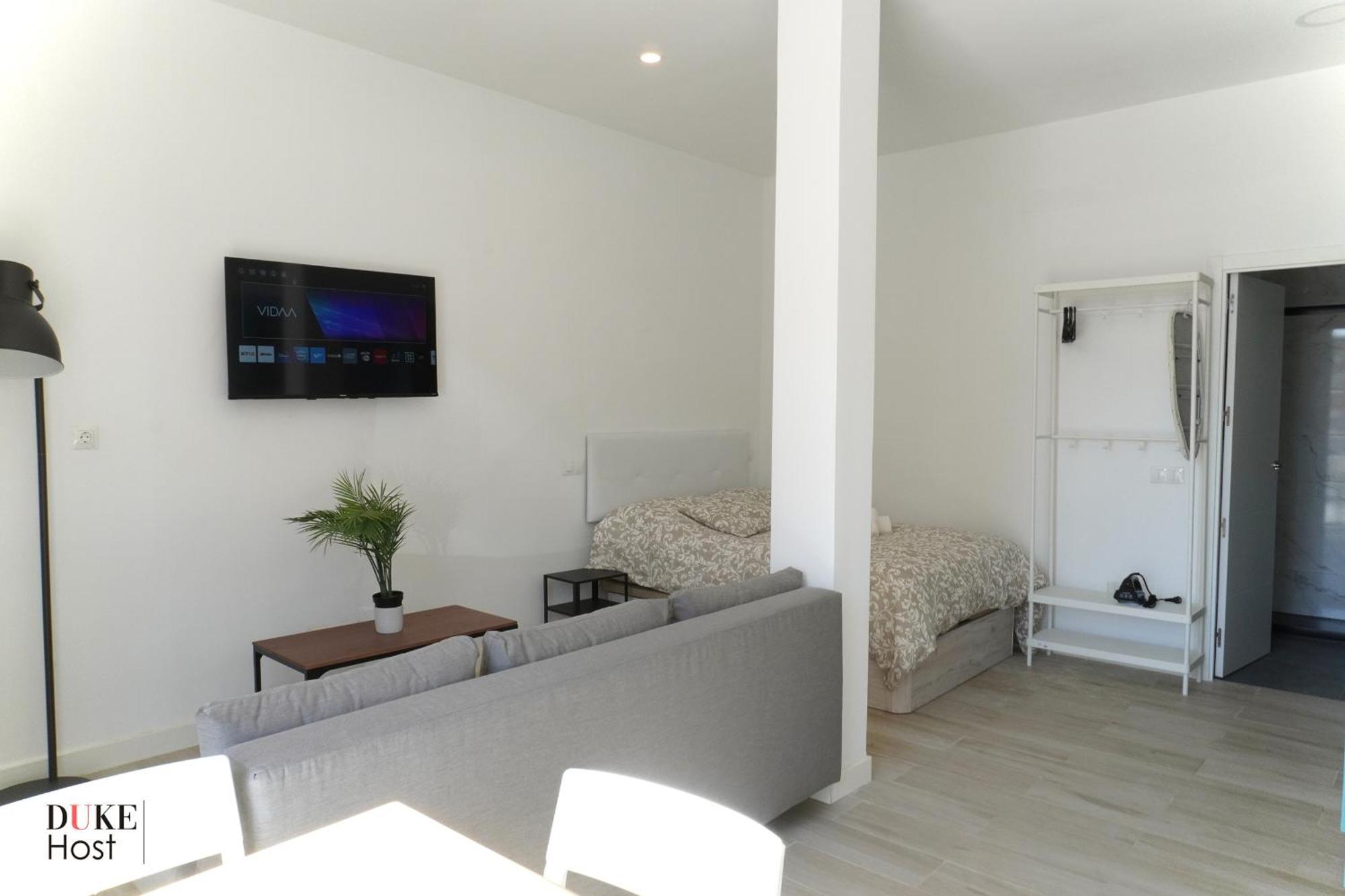 Casa De Huespedes Carabanchel1 Hotel Madrid Buitenkant foto